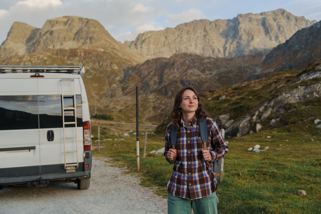 Park operators sometimes offer luggage transfer between sites in their portfolio for guests on multi-day hikes