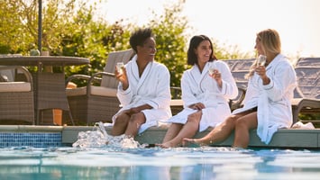 Offering online booking options for spa days can boost revenue by 80%